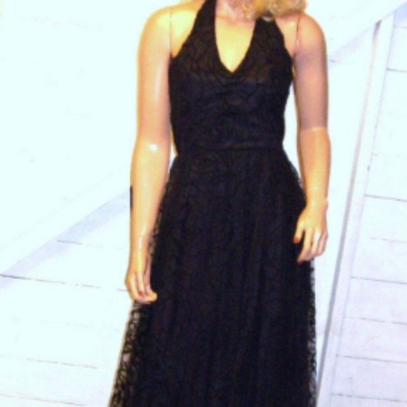 Niki Livas Black Lace Velvet Cutout Halter Dress 4 - Picture 1 of 5